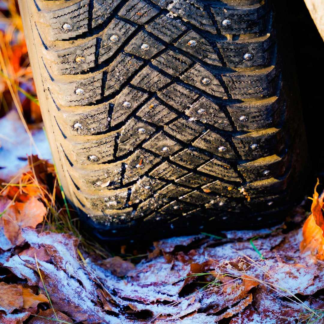studded-tires.jpg