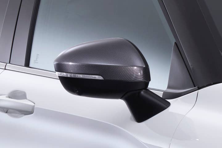 2024 Outlander Accessories | Mitsubishi Motors Canada