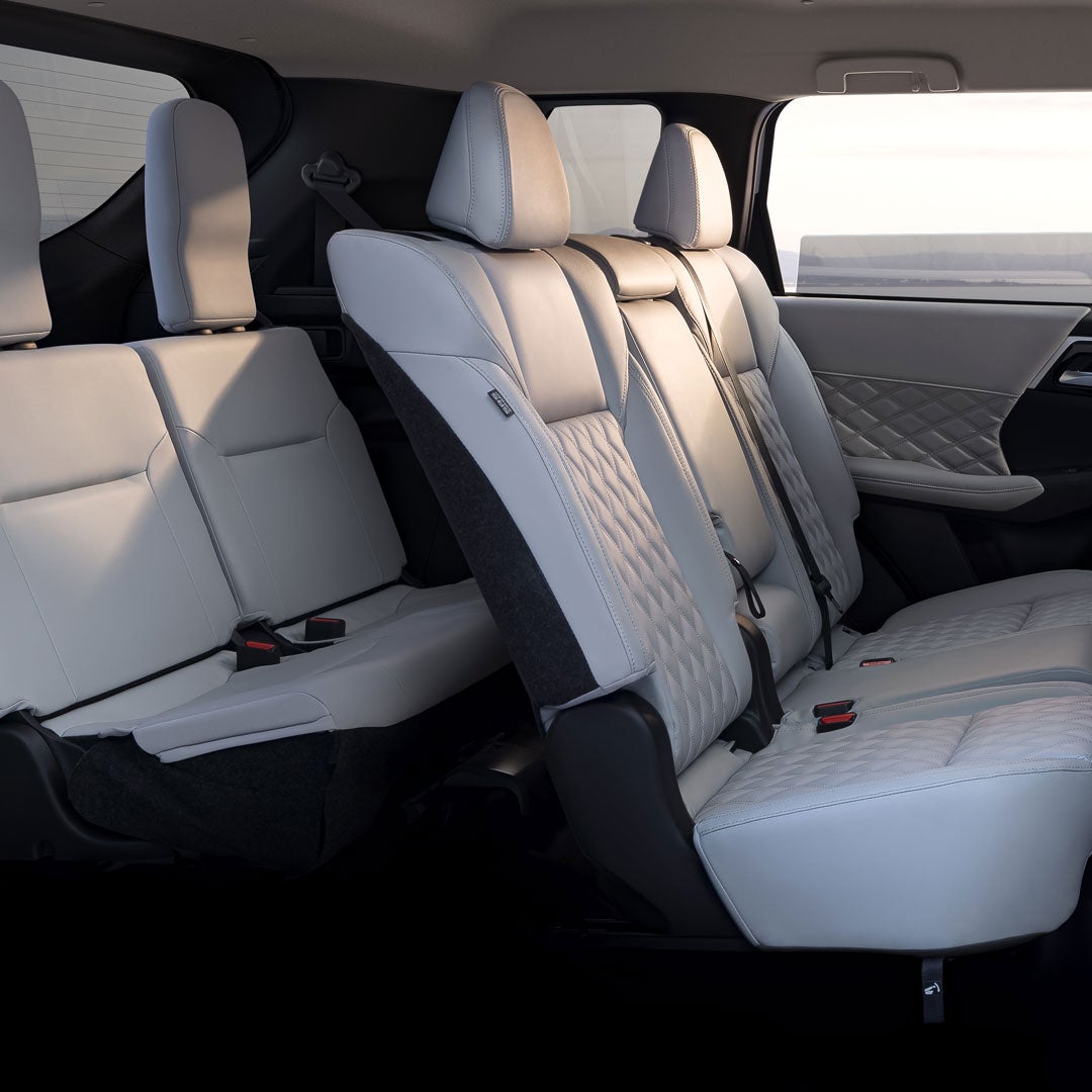 Mitsubishi outlander phev seats deals